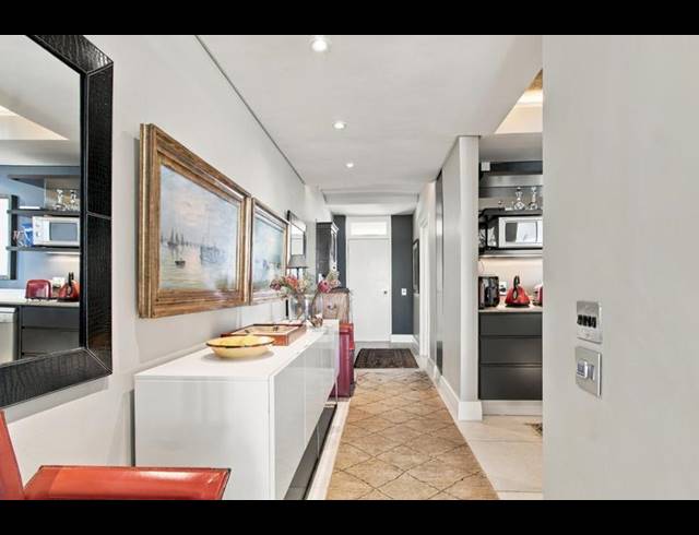 3 BEDROOM APARTMENT FOR SALE IN BLOUBERGRANT